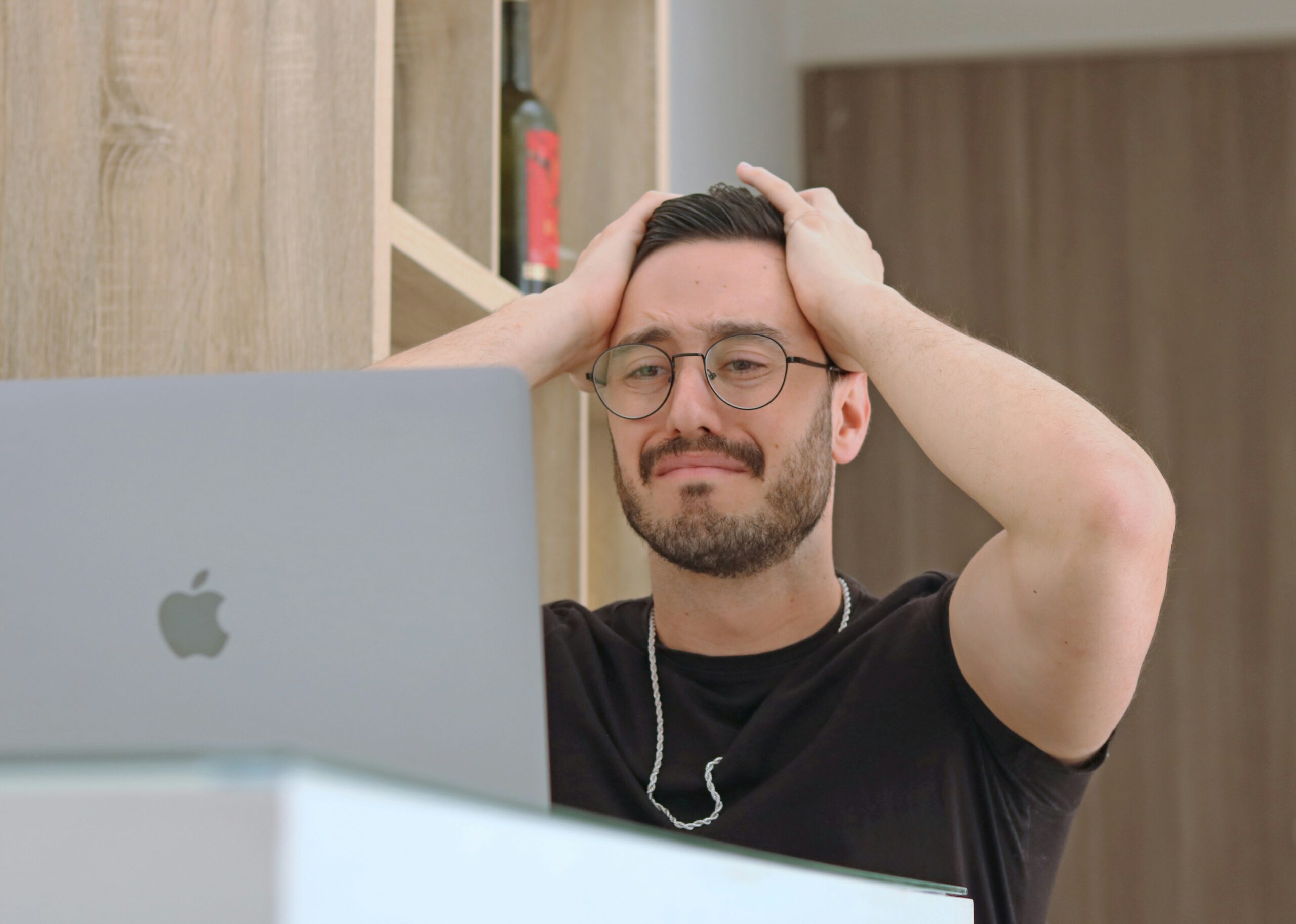Auteur face à la page blanche
